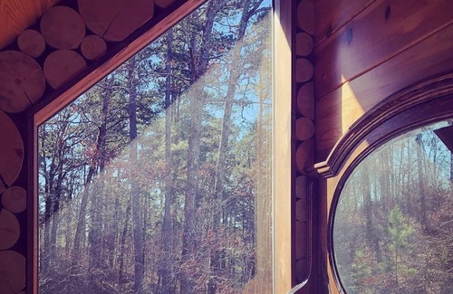 Broken Bow Cabin | Epic views! Hot tub under the stars, close to lake