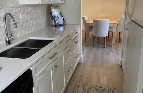 Acme Condo | Equestrian and Golf Getaway
