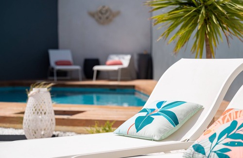Cerbere Apartment | Escapade Idéale : Piscine, Plage & Terrasse
