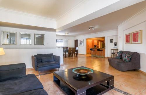 Santo Domingo Apartment | Escape 3BR Apartment Close to Downtown Mall in Bella Vista