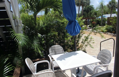 Nokomis Apartment | Escape Casey Key Hotel & Marina - 1 Bed 1 Bath K Bed Villa 4b
