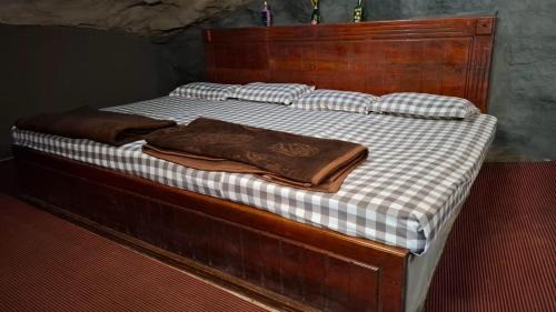 Kanthalloor House | Escape Natural Farm Stay - Cave 2