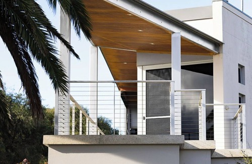 West Busselton House | Escape to Kings Cabin for laid-back coastal living and stunning ocean views.