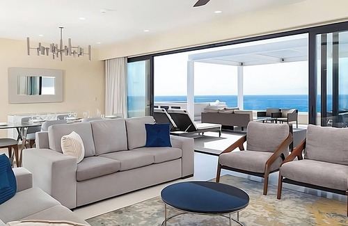 San Jose del Cabo Resort | ESCAPE TO LUXURY! 1BR/2BA OCEAN VIEW-PRIVATE BALCONY-LAZY RIVER-INFINITY POOL!