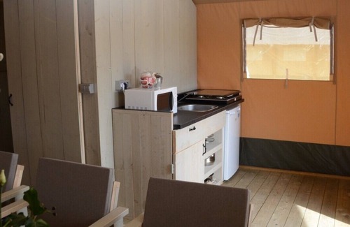 Biograd na Moru Cottage | Escape to Nature:Glamping Tents in Biograd, Close to Beaches and the City Center