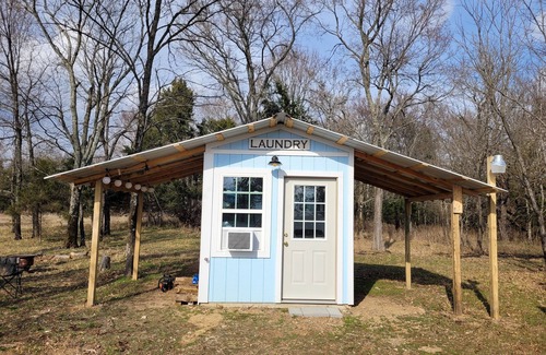 Albion Cabin | Escape To Nature’s Embrace: nUncle Joe's Creek Retreat - Ruby's Cabin
