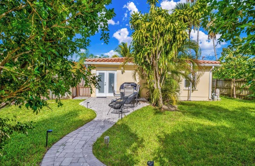 Poinsettia Heights House | Escape to Newly Remodeled Home in Fort Lauderdale