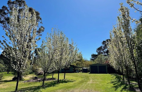 Taggerty House | Escape to the country - centrally located with Cathedral views