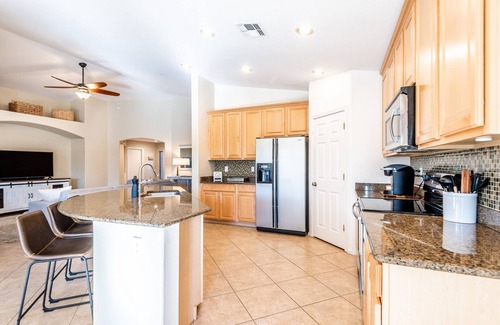 Pecos Park House | Escape to the sun with a private pool, ideal getaway for families or couples