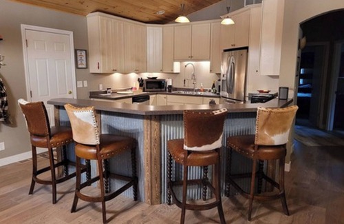 Nisswa Cabin | Escape to Tranquility: Cozy 2-Bedroom Cabin in Nisswa, MN