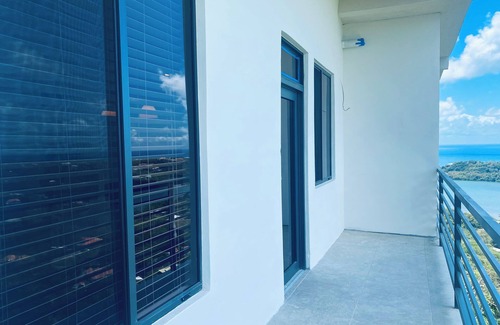 Westerhall Apartment | Escape360 Condo 2 - Sea Views, Luxurious & Modern