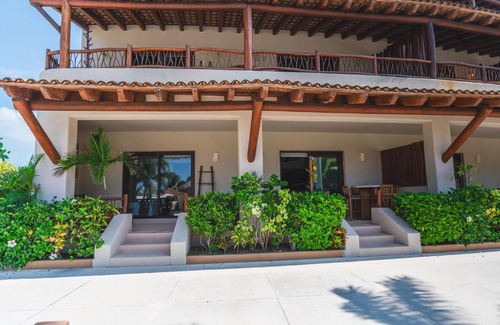 Ixtapa - Zihuatanejo Apartment | Escondite condominios