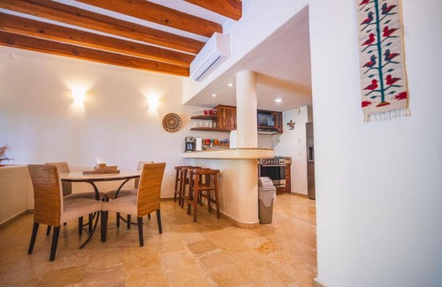 Ixtapa - Zihuatanejo Apartment | Escondite condominios