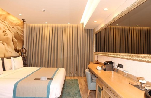 Bodrum City Center Hotel | Eskiceshme Bodrum Marina