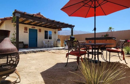 Borrego Springs Cottage | Espacio Para Disfrutar el Cielo Nocturno Dentro de una Bañera con Hidromasajes