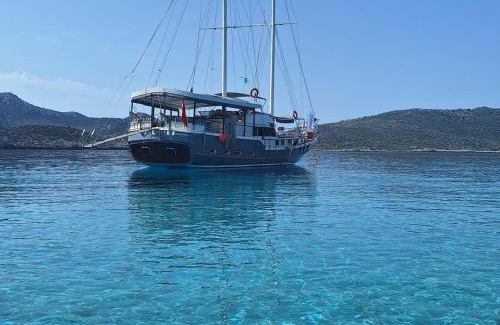 Marmaris City Center Boat Rental | Esperanza