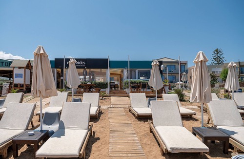 Kato Stalos Apartment | Esperides Beach Hotel Apartments