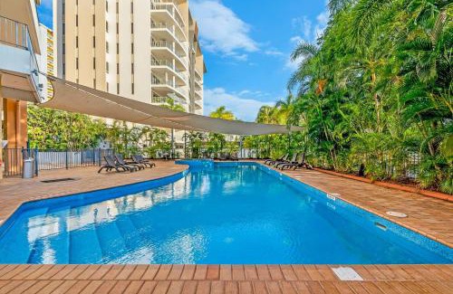 Darwin City Centre Apartment | Esplanade Escapade - Modern Living & Resort Ease