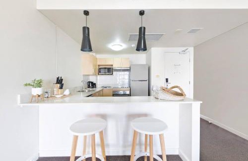 Darwin City Centre Apartment | Esplanade Escapade - Modern Living & Resort Ease