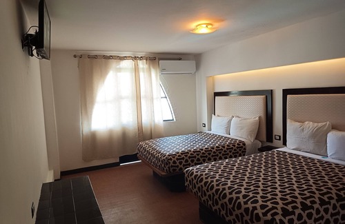 Mazatlan Hotel | Essen's Hotel
