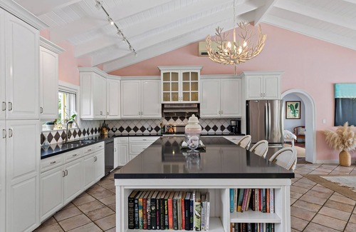 Testman Villa | Estate Shoys St. Croix. Quick walk to the best beach! 5/4Luxury house with pool.