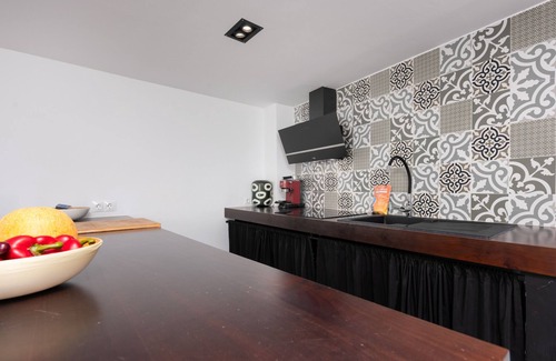 Historic Center of Estepona Ski Chalet | ESTEPONA TOWN CENTRE 2339