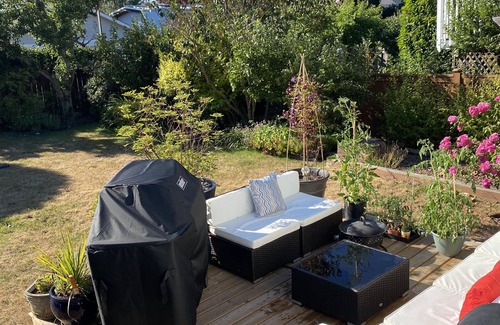 Oak Bay House | Estevan/Willows House