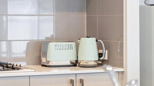Erskine House | Estuary Break in Erskine