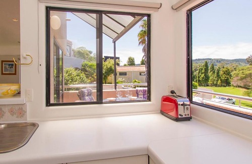 Whangamata House | Estuary Escape - Whangamata Holiday Home