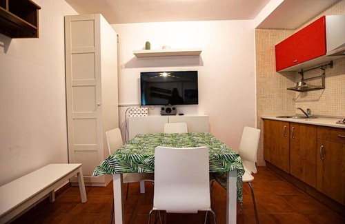 Pradollano Apartment | Estudio Jara, Gorbea 2 pax