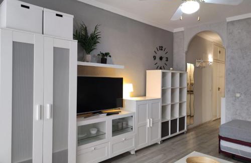 Torremolinos City Centre Apartment | Estudio KATERINA