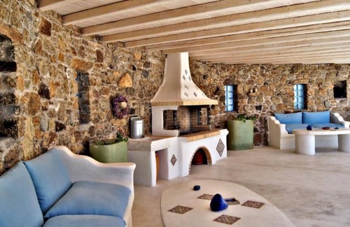 Paraga Hotel | Ethereal Apartments
