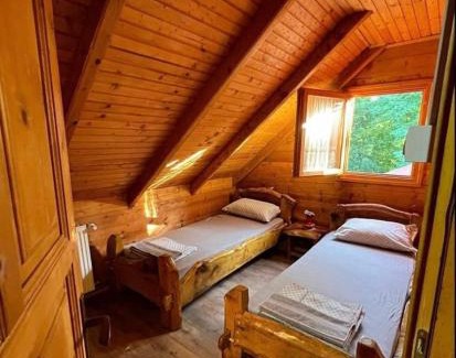 Mladenovac House | Etno kuća Mezul
