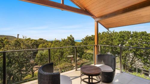Killcare House | 'Eucalyptus Beach House' by HolidayCo
