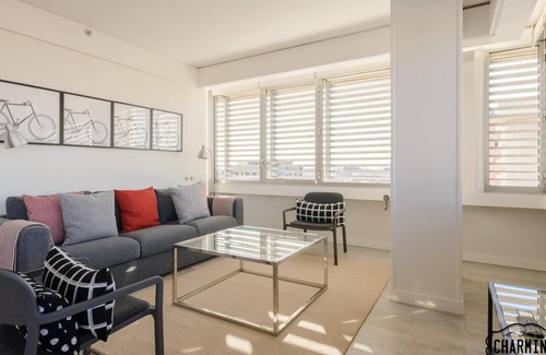 Castillejos Apartment | Eurobuilding 2 Luxury - Spectacular views