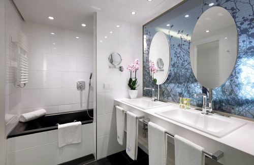 Ludwigsvorstadt-Kliniken Hotel | Eurostars Book Hotel
