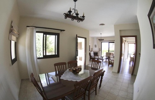 Pissouri Villa | Eve Pissouri Veriko Villa