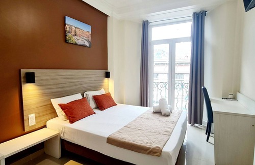Thiers Hotel | Evelia Hotels