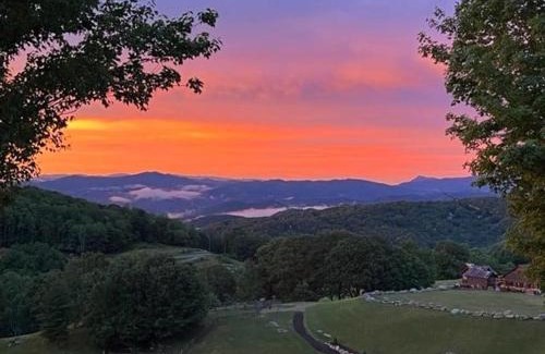 Elk Park House | Evergreen at Eagles Nest
