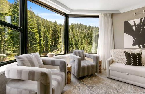 Olympic Valley House | Everline Resort and Spa 1BR Suite with Fireplace