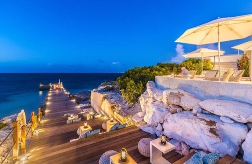 Providenciales Hotel | Exceptional Villa w/Terrace Overlooking Stunning Ocean Horizons