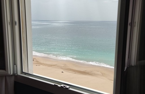 Rota Apartment | Excellent apartment in Rota, stunning views, beach front,garage,WIFI, world tv