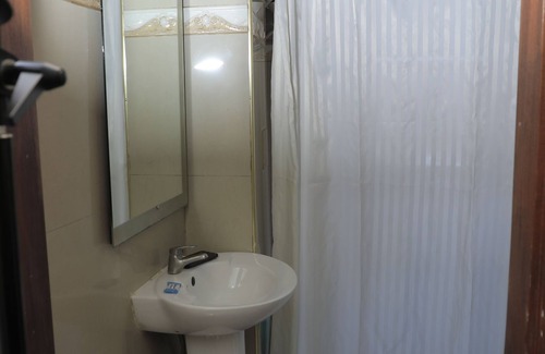 Central Kampala House | Excellent Hotel Kampala