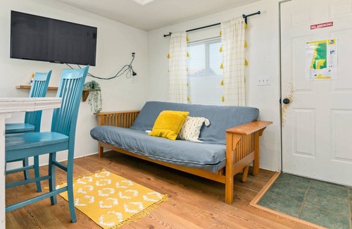 Rockaway Beach Condo | Excellent Location, *Pet Friendly*, 2 Blocks From Beach, Kitchen, WiFi, Community BBQ, Unit 7