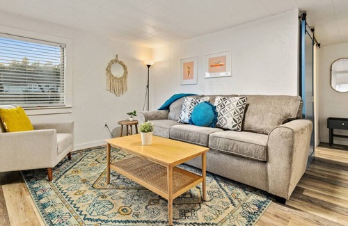 Rockaway Beach Condo | Excellent Location, Pet Friendly, 2 Blocks From Beach, Kitchen, WiFi, Community BBQ, FirePit, Unit 1