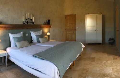 Vaison-la-Romaine Other | Exceptional Farmhouse of 350m2, Countryside, Near Vaison, View Mont-Ventoux