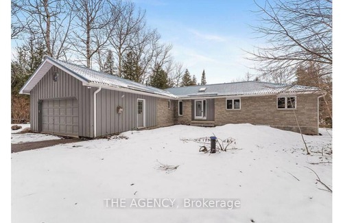 Tiny House | Exceptional1,800 sq ft bungalow
