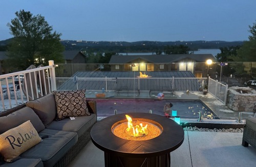 Indian Point Villa | Exclusive 3b/3b Poolside with Hot Tub, Game Room 3 min. SDC,15 min to Branson!
