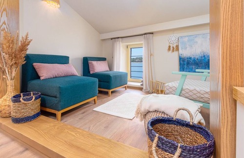 City Center Apartment | Exclusive Bacchus apartment in old town Porec with garden by the sea