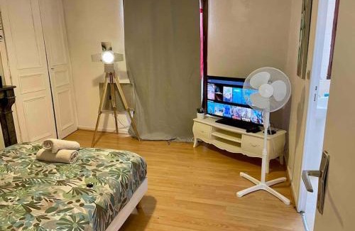 Nord - Gare Apartment | Exclusive building for groups